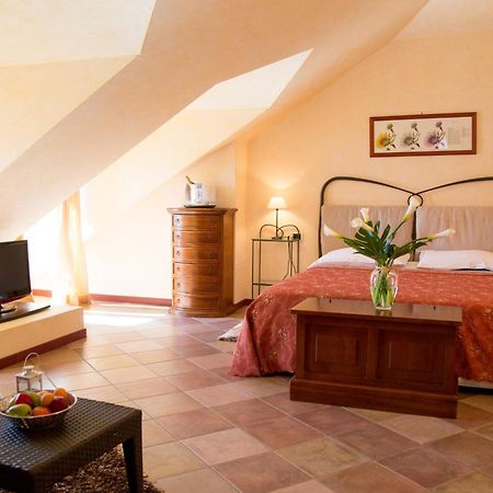 Hotel Aquadolce Verbania Eksteriør billede