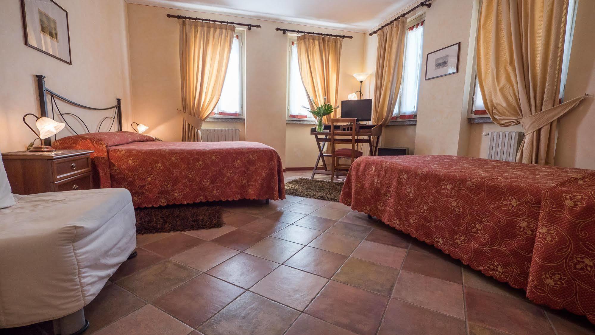 Hotel Aquadolce Verbania Eksteriør billede