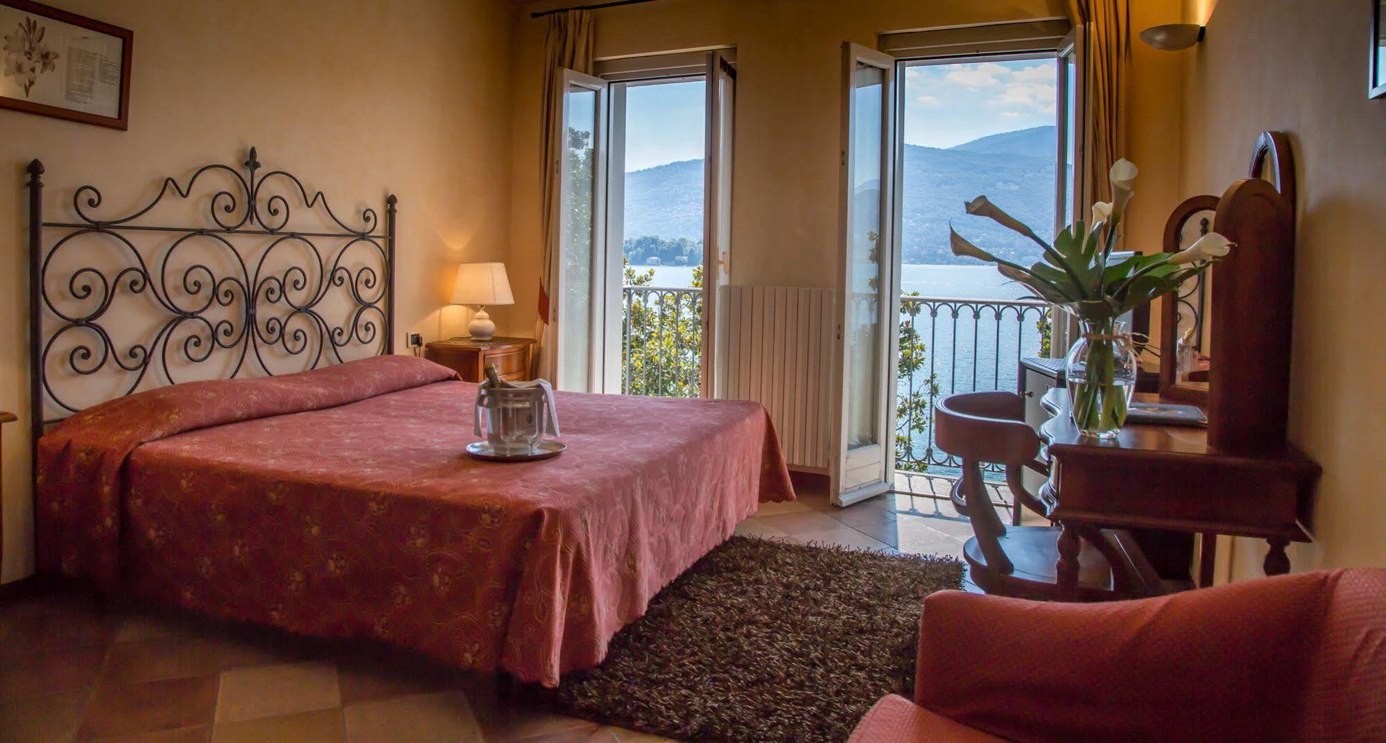 Hotel Aquadolce Verbania Eksteriør billede