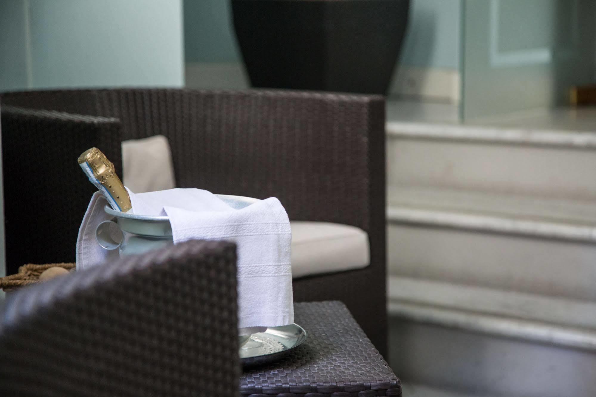 Hotel Aquadolce Verbania Eksteriør billede